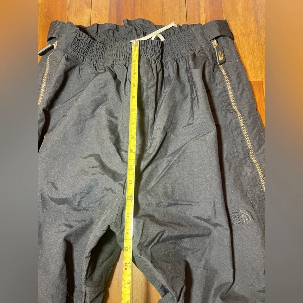 The north face Ultrex by Burlington black full zip snow pants men’s large